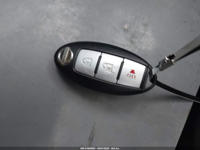5N1AT2MT3GC814045 Nissan Rogue S/sl/sv