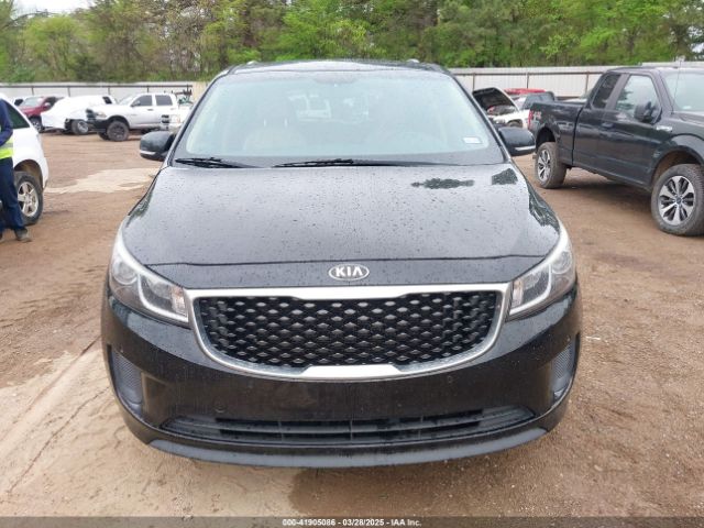 KNDMB5C13H6313176 KIA SEDONA LX