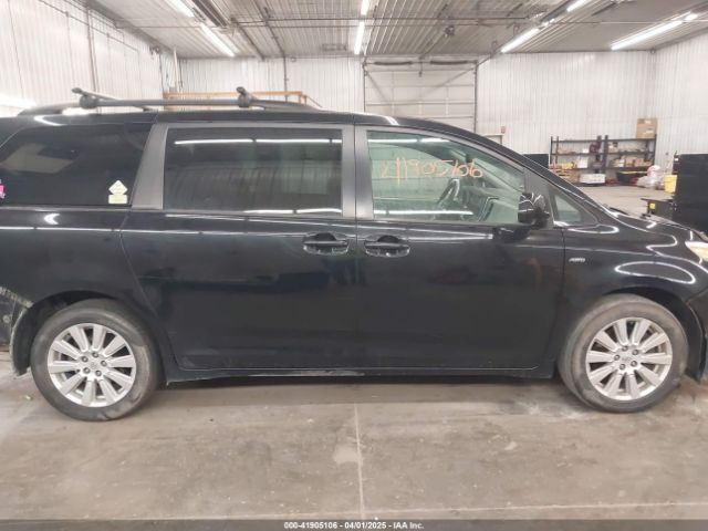 5TDJZ3DC2HS183619 Toyota Sienna Le 7 Passenger