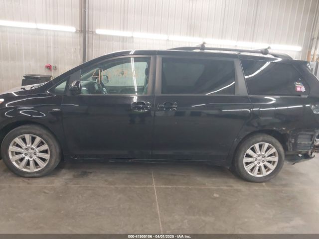 5TDJZ3DC2HS183619 Toyota Sienna Le 7 Passenger