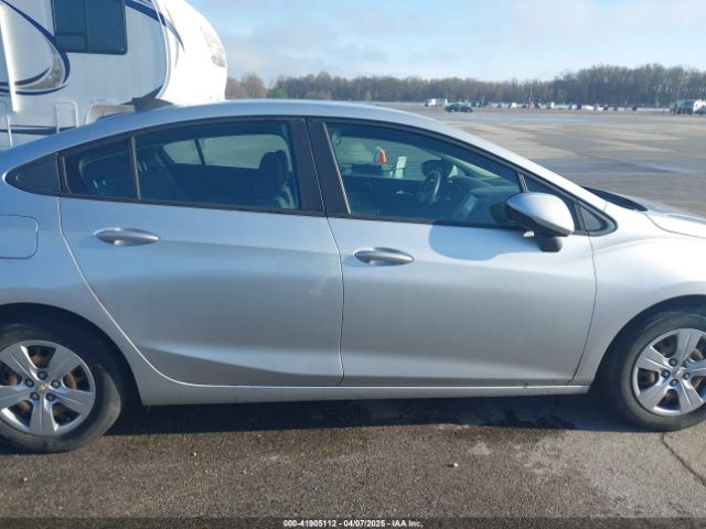 1G1BC5SM7H7244219 Chevrolet Cruze Ls Auto