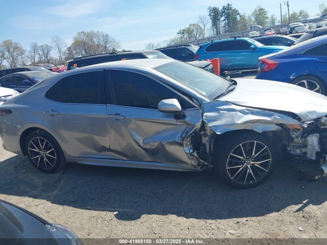4T1G11AK6MU526628 Toyota CAMRY SE