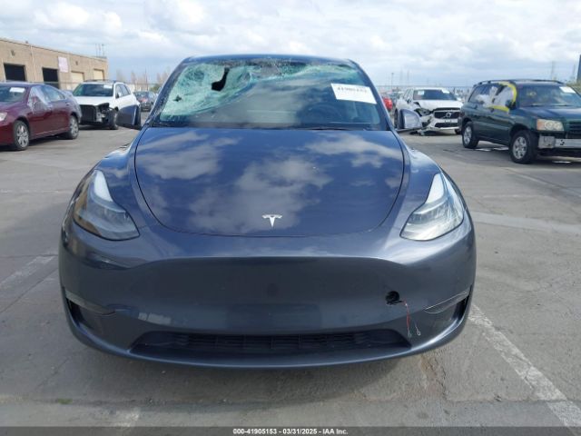7SAYGDEE9NF557382 Tesla Model Y Long Range Dual Motor All-wheel Drive