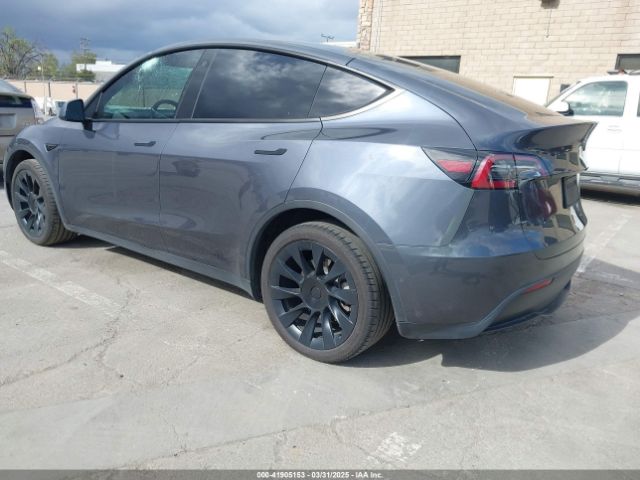 7SAYGDEE9NF557382 Tesla Model Y Long Range Dual Motor All-wheel Drive