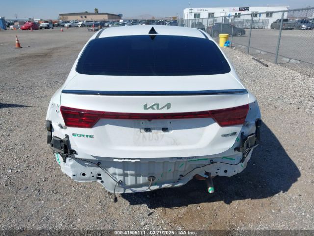 3KPF54AD4RE717719 KIA Forte Gt-line