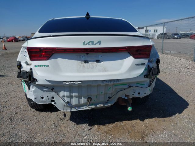3KPF54AD4RE717719 KIA Forte Gt-line