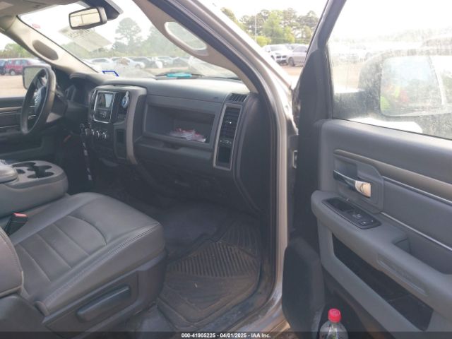 3C6JR6AG8JG238417 RAM 1500 Tradesman  4x2 6'4 Box