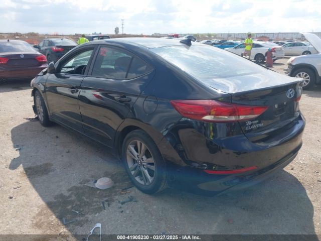 KMHD84LF1HU075727 Hyundai ELANTRA SE