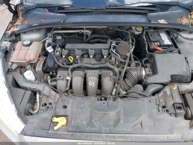 1FADP3F24GL267650 Ford FOCUS SE