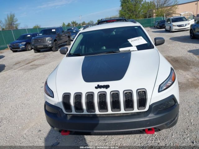 1C4PJMBB5HW583160 Jeep Cherokee Trailhawk 4x4