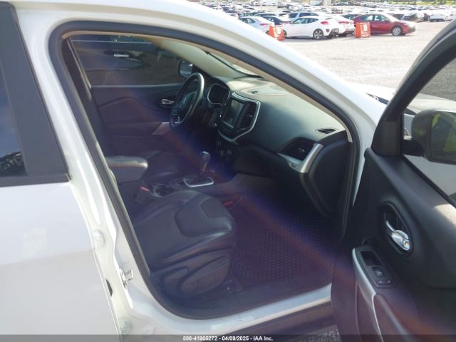 1C4PJMBB5HW583160 Jeep Cherokee Trailhawk 4x4