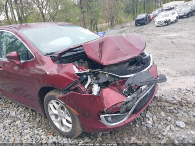 2C4RC1FG9JR111131 Chrysler Pacifica Touring Plus