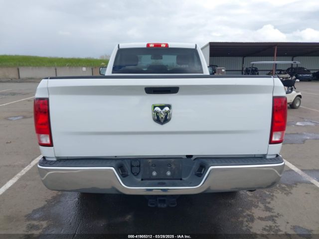 3C6JR6DG6KG506247 RAM 1500 Classic Tradesman  4x2 8' Box