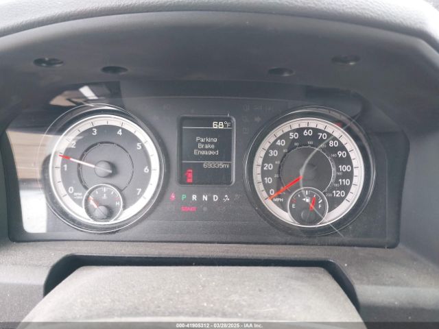 3C6JR6DG6KG506247 RAM 1500 Classic Tradesman  4x2 8' Box