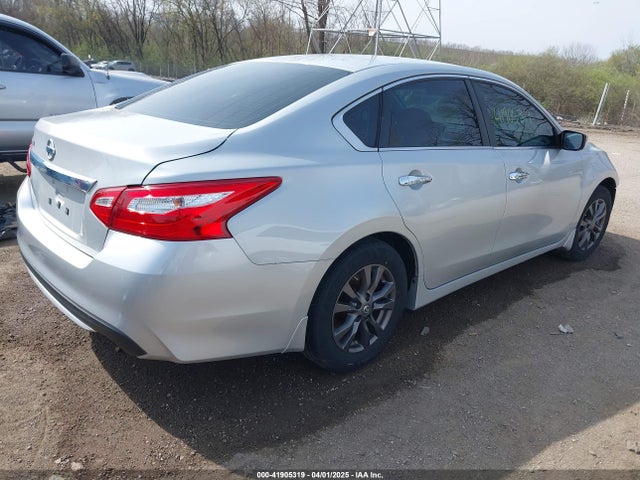 1N4AL3AP6HN325135 Nissan Altima 2.5 S