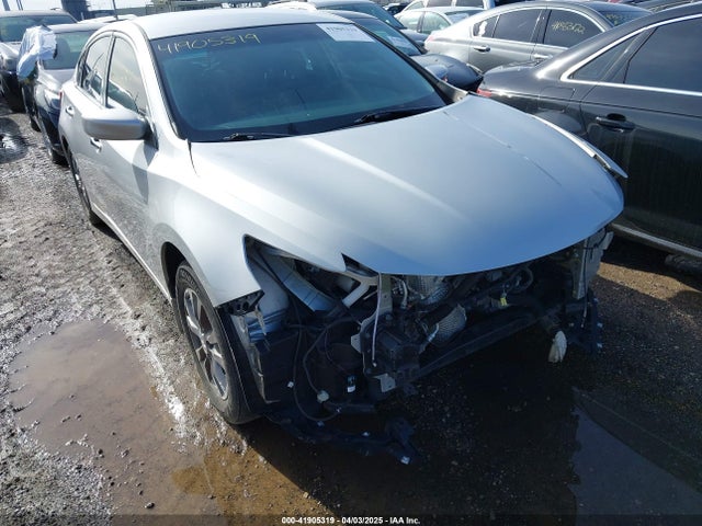 1N4AL3AP6HN325135 Nissan Altima 2.5 S
