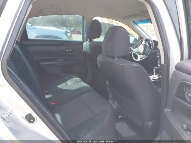 1N4AL3AP6HN325135 Nissan Altima 2.5 S