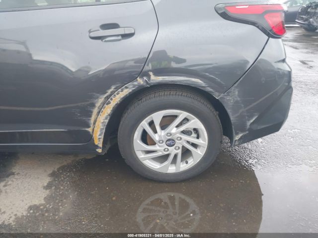 JF1GUABCXR8905382 Subaru Impreza Base 5-door