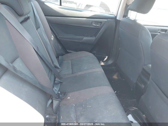 5YFBURHE4JP753037 Toyota COROLLA LE