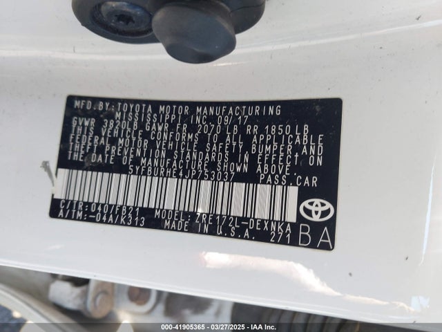 5YFBURHE4JP753037 Toyota COROLLA LE