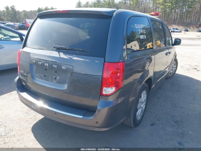 2C4RDGBG3FR667819 Dodge Grand Caravan Se