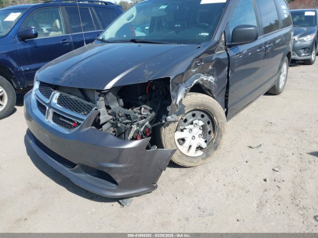 2C4RDGBG3FR667819 Dodge Grand Caravan Se