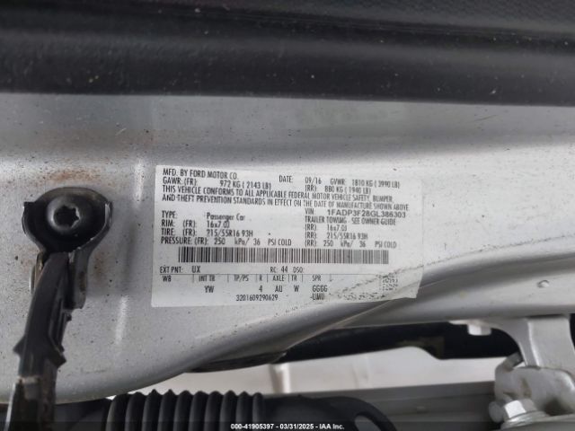 1FADP3F28GL386303 Ford FOCUS SE
