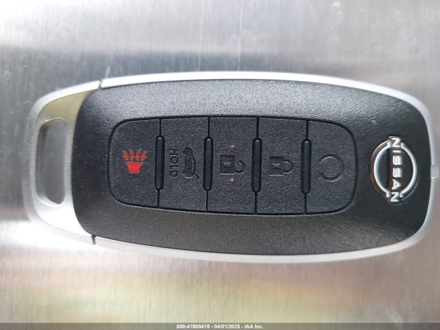 JN8BT3BA6RW360105 Nissan Rogue Sv Fwd