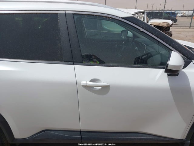 JN8BT3BA6RW360105 Nissan Rogue Sv Fwd