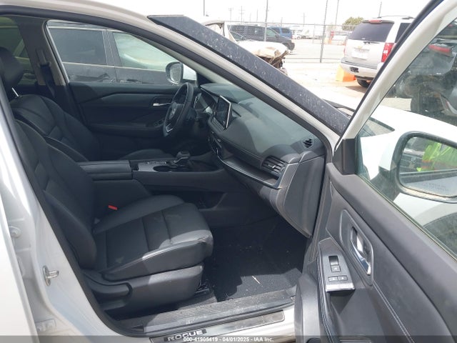 JN8BT3BA6RW360105 Nissan Rogue Sv Fwd