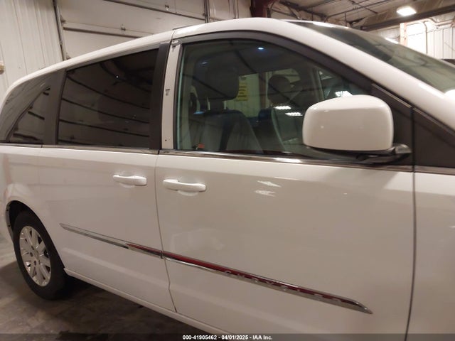 2C4RC1BG1GR185657 Chrysler Town & Country Touring