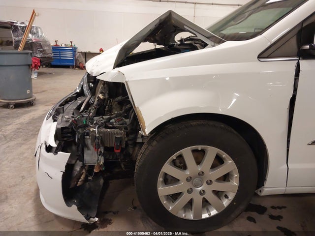 2C4RC1BG1GR185657 Chrysler Town & Country Touring