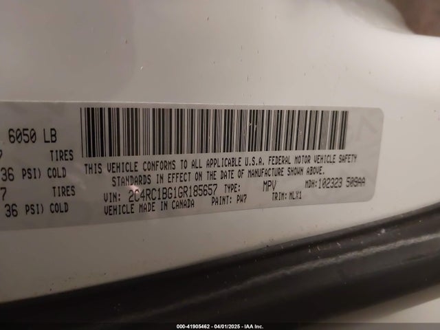 2C4RC1BG1GR185657 Chrysler Town & Country Touring