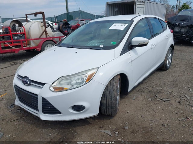 1FADP3K22EL251661 Ford FOCUS SE