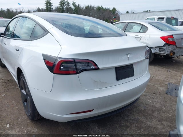 Tesla Model 3 Rear-wheel Drive 2022 5YJ3E1EA9NF101519 Image 16