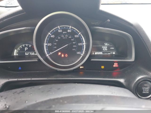 3MYDLBYV5KY506616 Toyota Yaris Xle