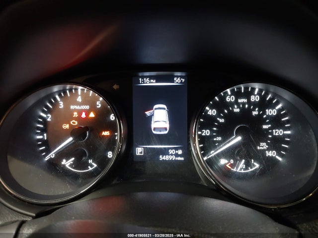 JN1BJ1CR5JW202453 Nissan Rogue Sport S
