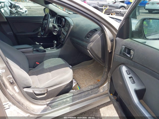 5XXGM4A7XFG406512 KIA Optima Lx