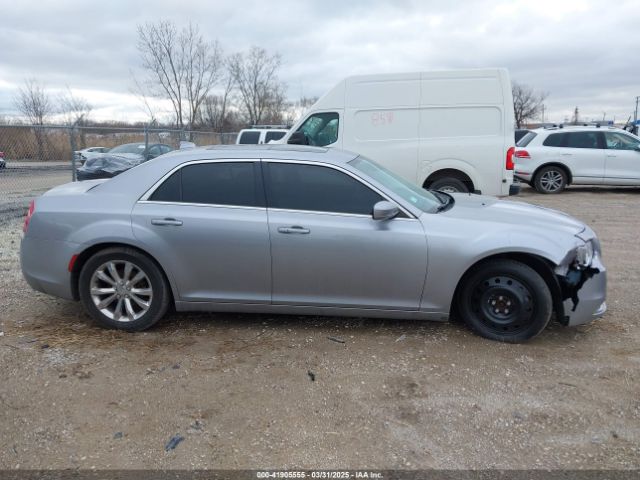 2C3CCARG7GH224788 Chrysler 300 Limited