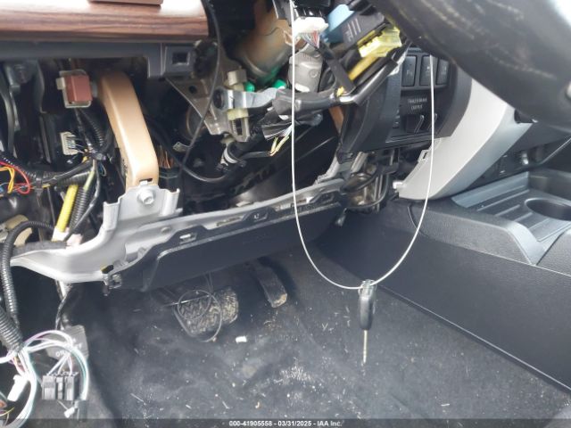 5TFHY5F17KX797348 Toyota Tundra Limited 5.7l V8
