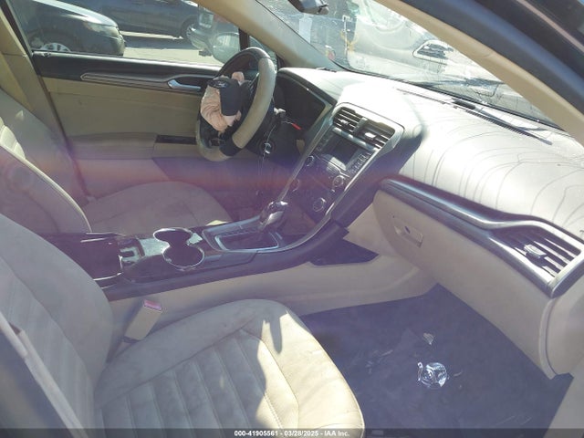 3FA6P0H76ER204421 Ford FUSION SE