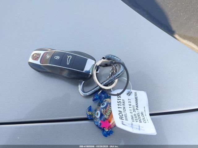 2011 PORSCHE PANAMERA WP0AA2A79BL011637 Photo 10