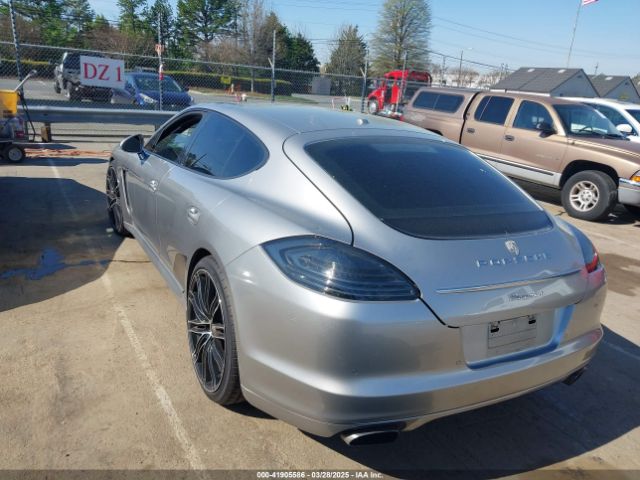 2011 PORSCHE PANAMERA WP0AA2A79BL011637 Photo 2