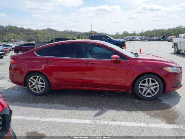 1FA6P0HD2G5135478 Ford FUSION SE
