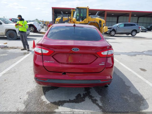 1FA6P0HD2G5135478 Ford FUSION SE