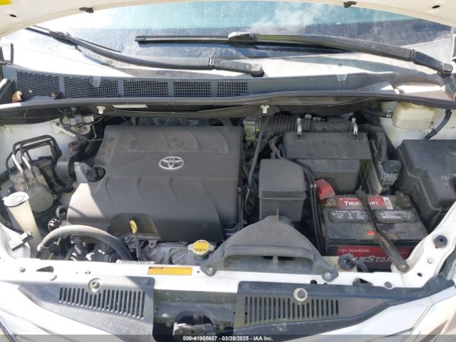 5TDYK3DC5GS700459 Toyota Sienna Limited Premium 7 Passenger