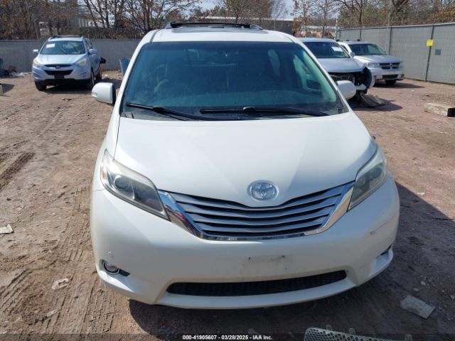 5TDYK3DC5GS700459 Toyota Sienna Limited Premium 7 Passenger