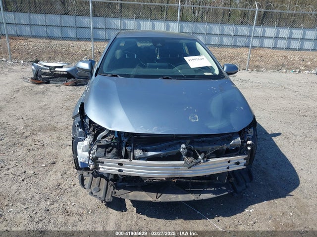 JTDEPRAE5LJ040539 Toyota COROLLA LE