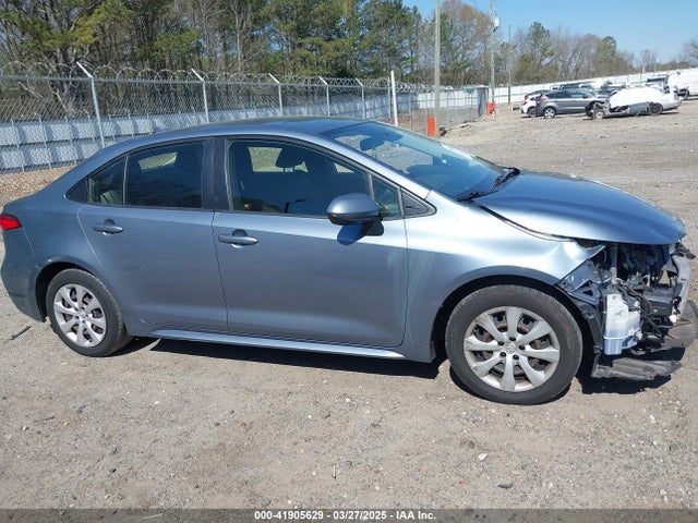 JTDEPRAE5LJ040539 Toyota COROLLA LE