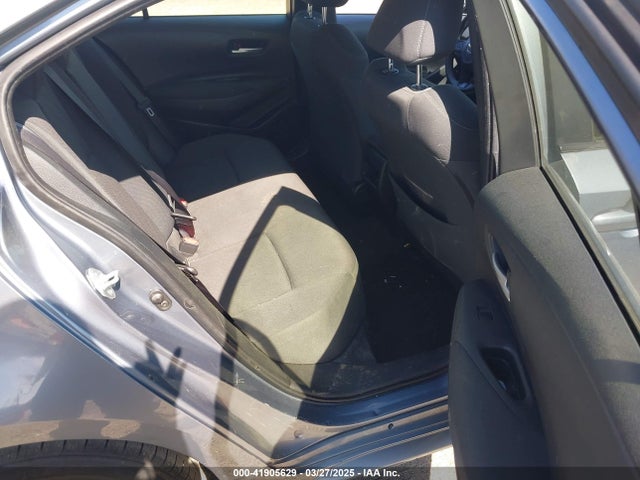 JTDEPRAE5LJ040539 Toyota COROLLA LE